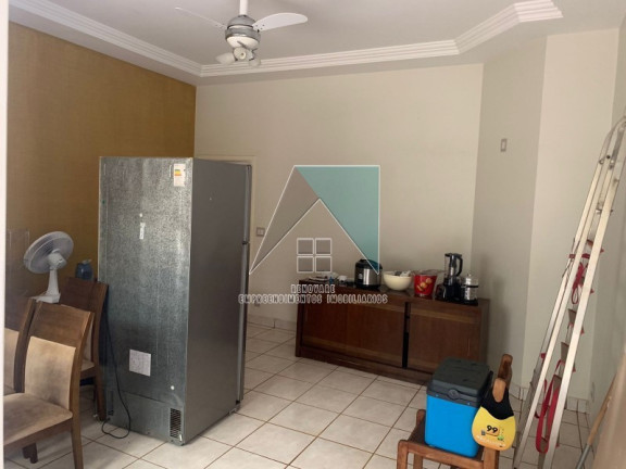 Imagem Casa com 3 Quartos à Venda, 256 m² em Planalto Verde - Ribeirão Preto