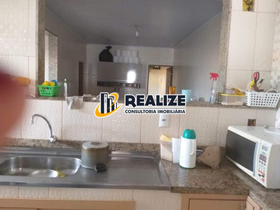 Imagem Casa com 3 Quartos à Venda, 230 m² em Jockey - Campos Dos Goytacazes Imagem Casa com 3 Quartos à Venda, 230 m² em Jockey - Campos Dos Goytacazes