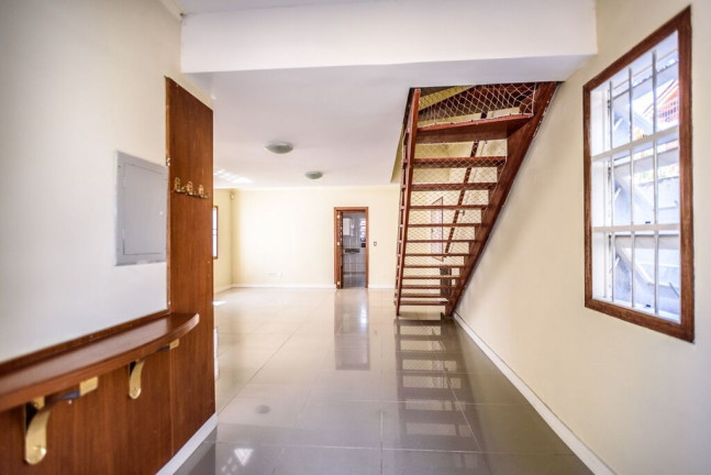 Imagem Casa com 4 Quartos à Venda, 225 m² em Tristeza - Porto Alegre