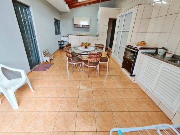 Imagem Casa com 3 Quartos à Venda, 225 m² em Conjunto Padre Bernardo Merckel - Arapongas Imagem Casa com 3 Quartos à Venda, 225 m² em Conjunto Padre Bernardo Merckel - Arapongas