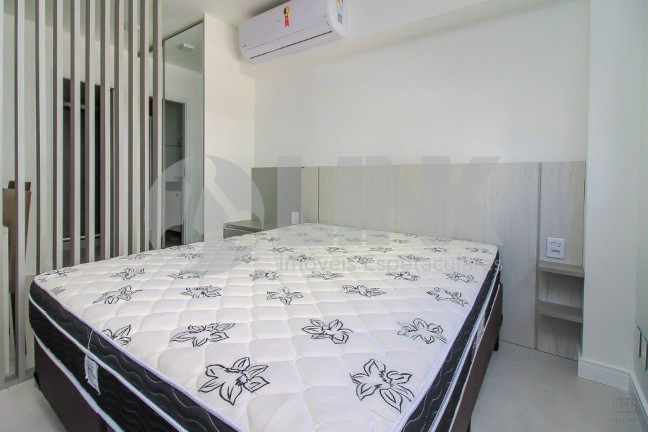 Imagem Apartamento com 1 Quarto à Venda, 38 m² em Jardim Europa - Porto Alegre Imagem Apartamento com 1 Quarto à Venda, 38 m² em Jardim Europa - Porto Alegre