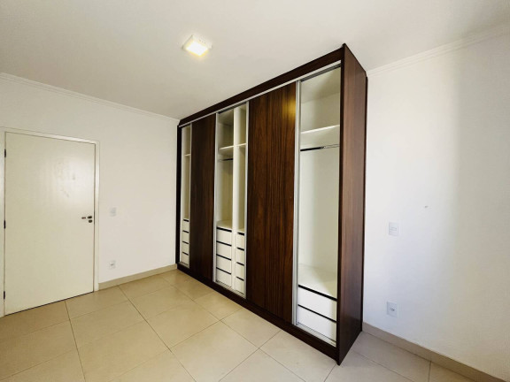 Imagem Casa com 2 Quartos à Venda, 120 m² em Bragança Paulista Imagem Casa com 2 Quartos à Venda, 120 m² em Bragança Paulista