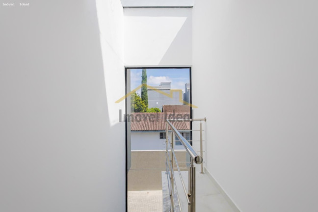 Imagem Casa com 3 Quartos à Venda, 131 m² em Hauer - Curitiba