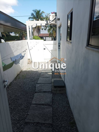 Imagem Casa com 4 Quartos à Venda, 600 m² em Portinho - Cabo Frio
