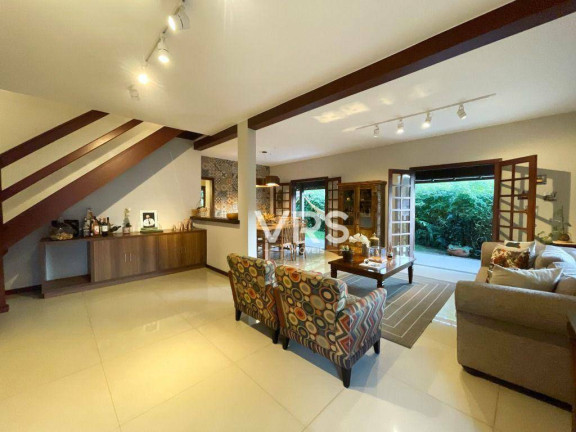 Imagem Casa com 3 Quartos à Venda, 231 m² em Panorama - Teresópolis Imagem Casa com 3 Quartos à Venda, 231 m² em Panorama - Teresópolis