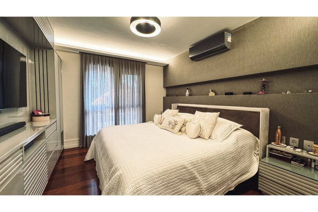 Imagem Casa com 4 Quartos à Venda,  em Alto Da Boa Vista - São Paulo