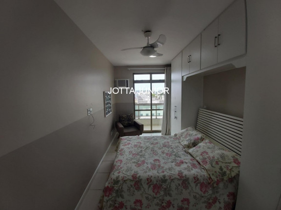 Imagem Imóvel com 3 Quartos à Venda, 210 m² em Centro - Cabo Frio