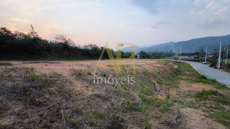 Imagem Terreno à Venda, 1.525 m² em Forquilhas - São José Imagem Terreno à Venda, 1.525 m² em Forquilhas - São José