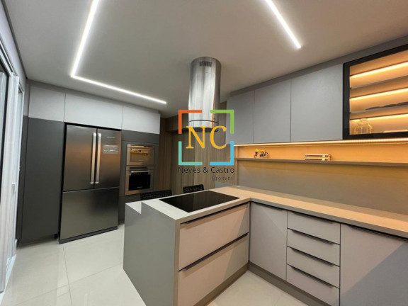 Imagem Imóvel com 3 Quartos à Venda, 215 m² em Barreiros - São José