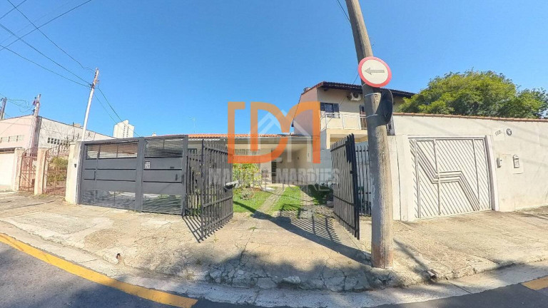 Casa com 3 Quartos à Venda, 217 m² em Centro - Jacareí