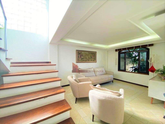 Imagem Casa com 4 Quartos à Venda, 232 m² em Ressacada - Itajaí