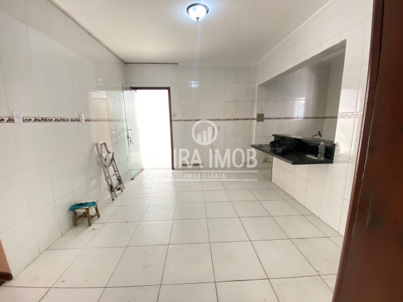 Imagem Casa com 3 Quartos para Alugar,  em Brasília - Feira De Santana