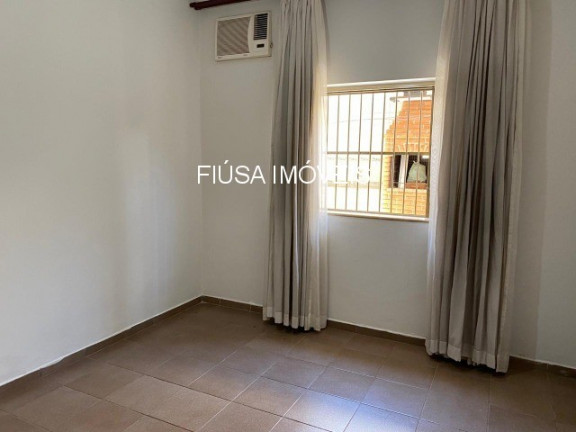 Imagem Casa com 3 Quartos à Venda, em Sumarezinho - Ribeirão Preto Imagem Casa com 3 Quartos à Venda, em Sumarezinho - Ribeirão Preto