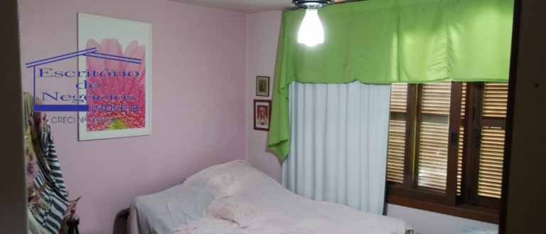 Imagem Casa com 4 Quartos à Venda, 250 m² em Agronomia - Porto Alegre