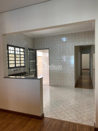 Imagem Casa com 2 Quartos à Venda, 126 m² em Jardim Dois Corações - Sorocaba