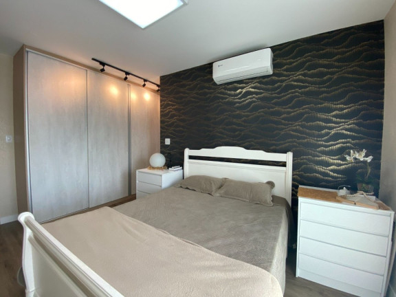 Imagem Imóvel com 2 Quartos à Venda, 129 m² em Embaré - Santos
