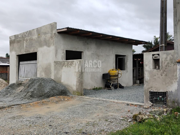 Casa com 3 Quartos à Venda, 297 m² em Centro - Balneário Barra Do Sul
