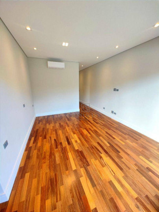 Imagem Casa com 4 Quartos à Venda, 558 m² em Alphaville Residencial Um - Barueri Imagem Casa com 4 Quartos à Venda, 558 m² em Alphaville Residencial Um - Barueri