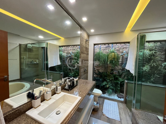 Imagem Casa com 3 Quartos à Venda, 360 m² em Carandá Bosque - Campo Grande Imagem Casa com 3 Quartos à Venda, 360 m² em Carandá Bosque - Campo Grande