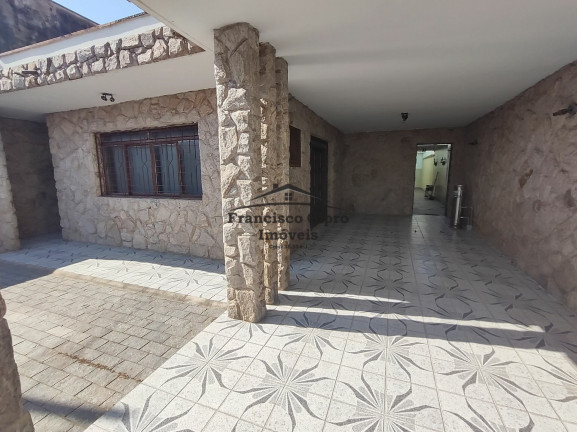 Imagem Casa com 3 Quartos à Venda, 210 m² em Vila Comendador Rodrigues Alves (pedregulho) - Guaratinguetá Imagem Casa com 3 Quartos à Venda, 210 m² em Vila Comendador Rodrigues Alves (pedregulho) - Guaratinguetá