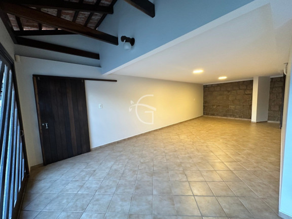 Imagem Casa com 3 Quartos à Venda,  em Floresta - Joinville