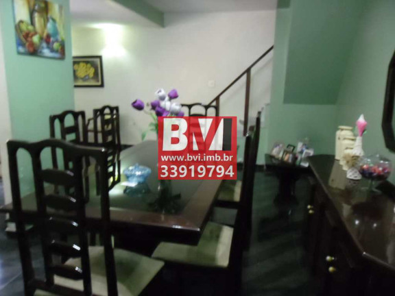 Imagem Casa com 3 Quartos à Venda, 110 m² em Cordovil - Rio De Janeiro Imagem Casa com 3 Quartos à Venda, 110 m² em Cordovil - Rio De Janeiro