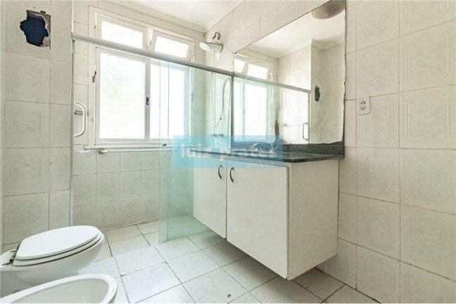 Imagem Apartamento com 4 Quartos à Venda, 185 m² em Auxiliadora - Porto Alegre