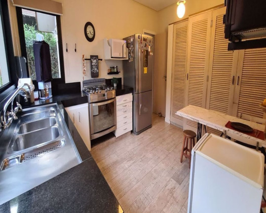 Imagem Sobrado com 3 Quartos à Venda, 900 m² em Jardim Mediterrâneo - Cotia Imagem Sobrado com 3 Quartos à Venda, 900 m² em Jardim Mediterrâneo - Cotia