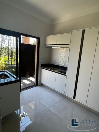Imagem Casa com 3 Quartos à Venda, 216 m² em Bonfim Paulista - Ribeirao Preto Imagem Casa com 3 Quartos à Venda, 216 m² em Bonfim Paulista - Ribeirao Preto