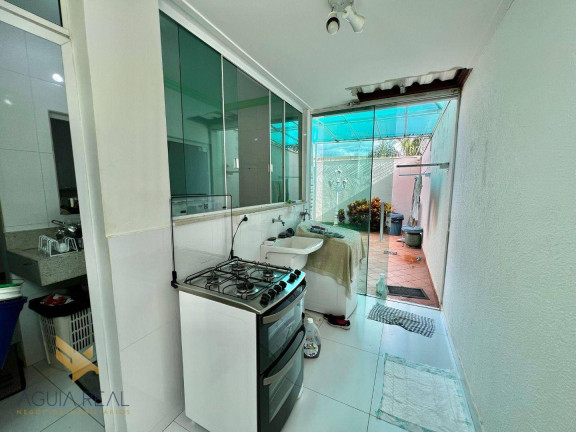 Imagem Casa com 3 Quartos à Venda, 245 m² em Carandá Bosque - Campo Grande Imagem Casa com 3 Quartos à Venda, 245 m² em Carandá Bosque - Campo Grande