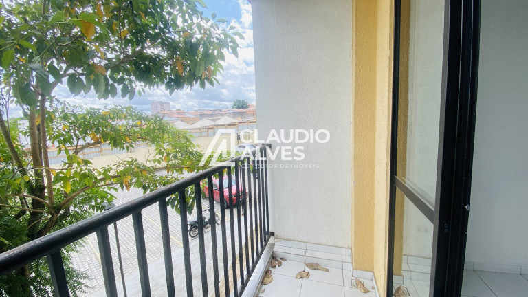 Imagem Apartamento com 3 Quartos à Venda, 70 m² em Muchila - Feira De Santana