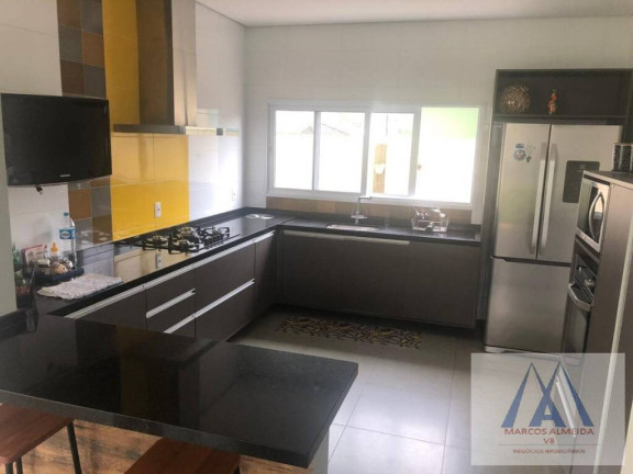 Imagem Casa de Condomínio com 4 Quartos à Venda, 379 m² em Botujuru - Mogi Das Cruzes