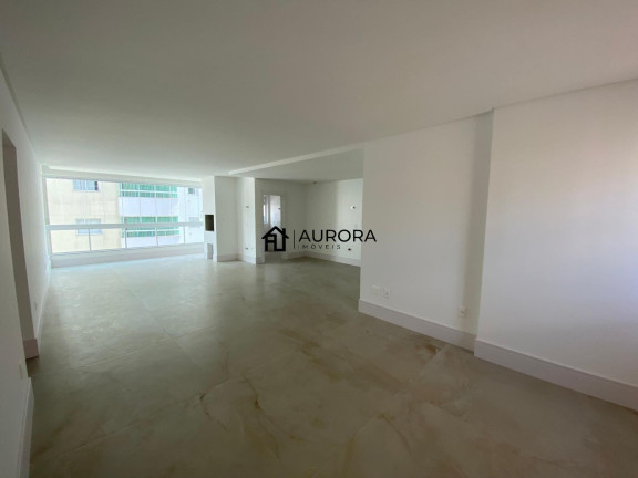 Imagem Apartamento com 3 Quartos à Venda, 129 m² em Centro - Balneário Camboriú Imagem Apartamento com 3 Quartos à Venda, 129 m² em Centro - Balneário Camboriú