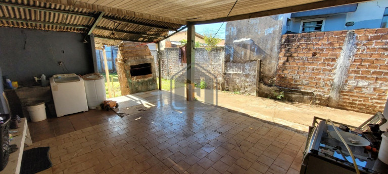 Imagem Casa com 4 Quartos à Venda, 199 m² em Parque São Paulo - Cascavel