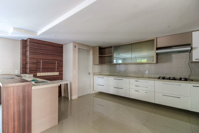 Imagem Casa de Condomínio com 3 Quartos à Venda, 241 m² em Tristeza - Porto Alegre