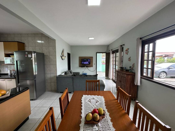 Imagem Casa com 3 Quartos à Venda, 250 m² em Centro - Balneário Barra Do Sul Imagem Casa com 3 Quartos à Venda, 250 m² em Centro - Balneário Barra Do Sul