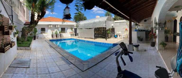 Imagem Casa com 3 Quartos à Venda, 309 m² em Vila Milton - Guarulhos Imagem Casa com 3 Quartos à Venda, 309 m² em Vila Milton - Guarulhos