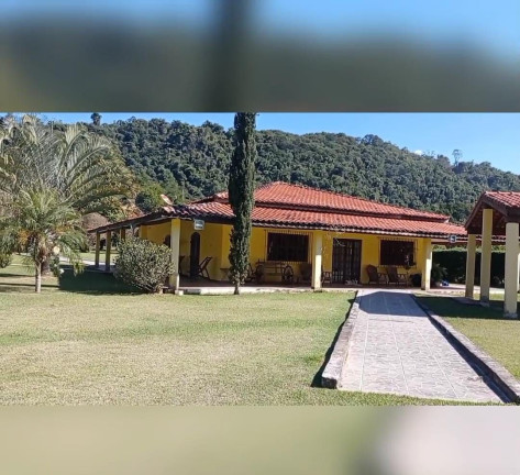 Imagem Chácara com 4 Quartos à Venda, 290 m² em Centro - Santa Branca Imagem Chácara com 4 Quartos à Venda, 290 m² em Centro - Santa Branca
