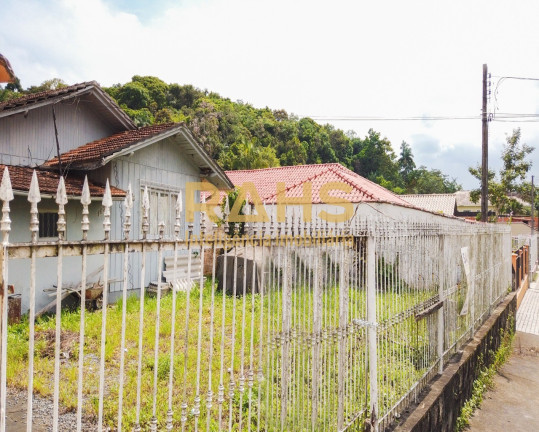 Imagem Terreno à Venda, 858 m² em Floresta - Joinville Imagem Terreno à Venda, 858 m² em Floresta - Joinville
