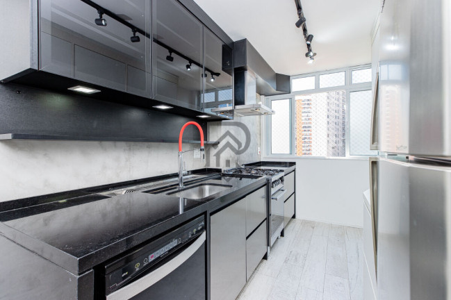 Imagem Apartamento com 2 Quartos à Venda, 65 m² em Itaim Bibi - São Paulo Imagem Apartamento com 2 Quartos à Venda, 65 m² em Itaim Bibi - São Paulo