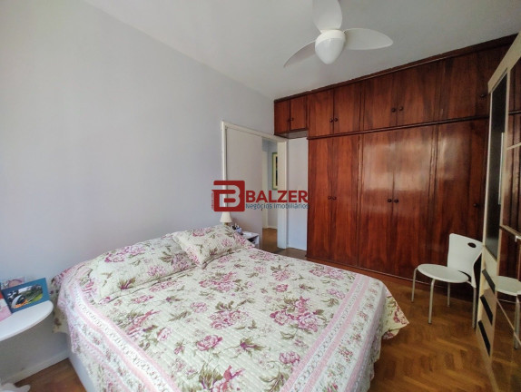 Imagem Apartamento com 2 Quartos à Venda, 93 m² em Centro - Florianópolis