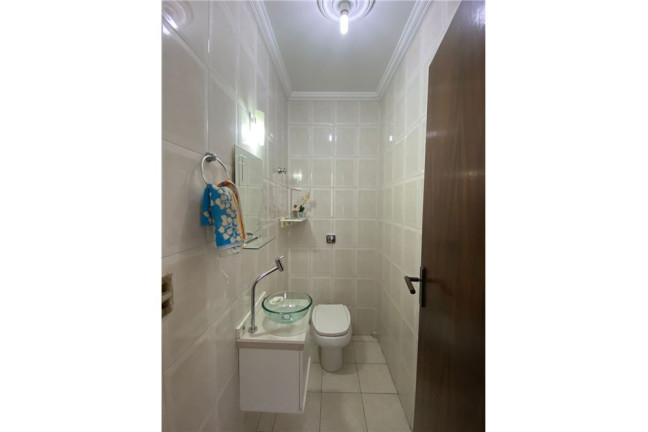 Imagem Casa com 4 Quartos à Venda, em Sítio Da Figueira - São Paulo Imagem Casa com 4 Quartos à Venda, em Sítio Da Figueira - São Paulo