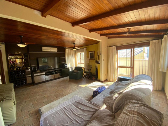 Imagem Imóvel com 3 Quartos à Venda, 215 m² em Petrópolis - Porto Alegre