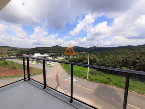 Imagem Casa de Condomínio com 3 Quartos à Venda, 300 m²