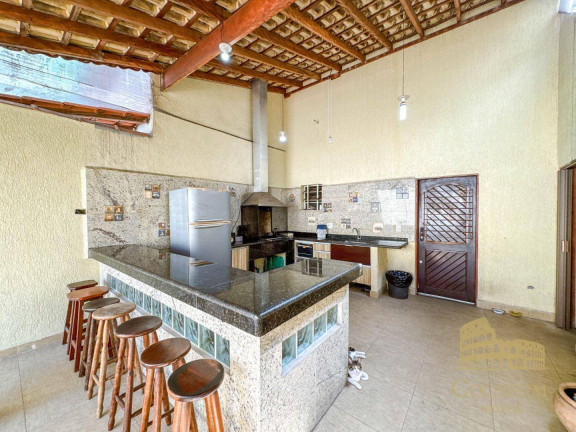 Imagem Sobrado com 3 Quartos à Venda, 451 m² em Boqueirão - Praia Grande
