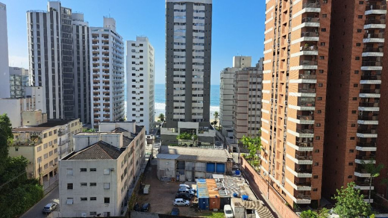 Apartamento com 3 Quartos à Venda, 135 m² em Astúrias - Guarujá