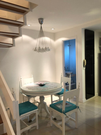 Imagem Apartamento com 1 Quarto à Venda, 131 m² em Pinheiros - São Paulo Imagem Apartamento com 1 Quarto à Venda, 131 m² em Pinheiros - São Paulo