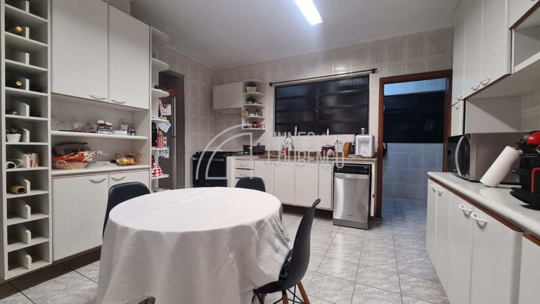 Imagem Apartamento com 3 Quartos à Venda, 140 m² em Pompéia - Santos Imagem Apartamento com 3 Quartos à Venda, 140 m² em Pompéia - Santos