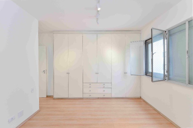 Imagem Imóvel com 4 Quartos à Venda, 159 m² em Vila Monte Alegre - São Paulo Imagem Imóvel com 4 Quartos à Venda, 159 m² em Vila Monte Alegre - São Paulo