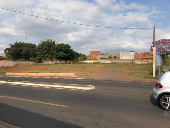 Imagem Terreno à Venda, 5.664 m² em Jardim Lucila - Tatuí Imagem Terreno à Venda, 5.664 m² em Jardim Lucila - Tatuí